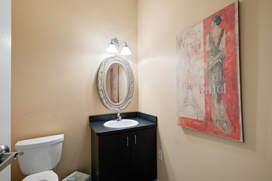 More Photos Of 975 Cobb Place Blvd NW, Kennesaw Flex For Sale