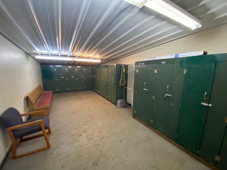 More Photos Of 6925 M 72 E, Williamsburg Industrial For Lease