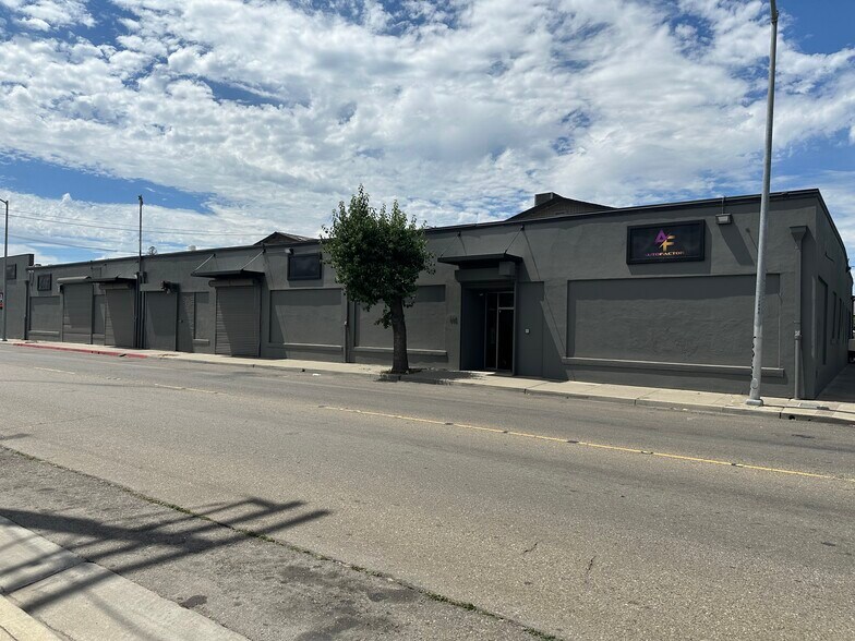 More Photos Of 611 W Fremont St, Stockton Warehouse For Lease