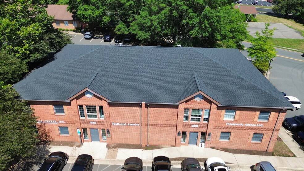 More Photos Of 10529-10535 Crestwood Dr, Manassas Medical For Lease