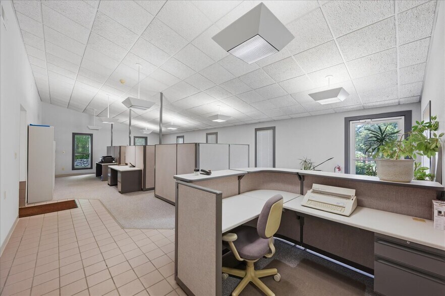 More Photos Of 17 Halls Mill Rd, Preston Industrial For Sale