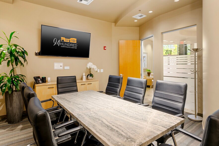 More Photos Of 9375 E Shea Blvd, Scottsdale Coworking Space