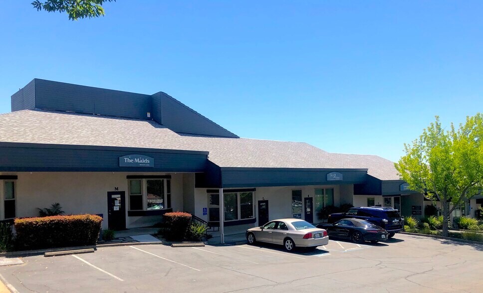 More Photos Of 6611 Folsom Auburn Rd, Folsom Office For Lease