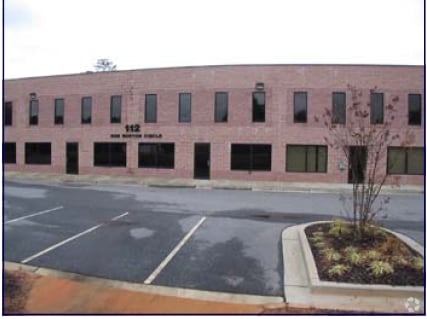 More Photos Of 112 Ben Burton Cir, Athens Flex For Lease