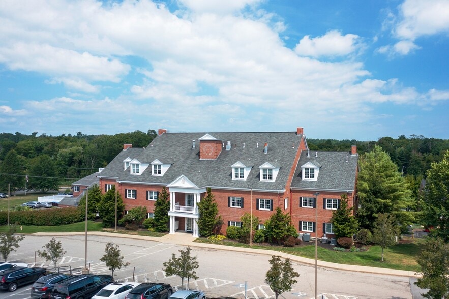 More Photos Of 223 Chief Justice Cushing Hwy, Cohasset Medical For Lease