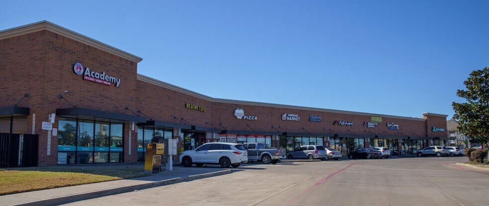 Primary Photo Of 10716-10860 N Beach St, Keller Unknown For Lease