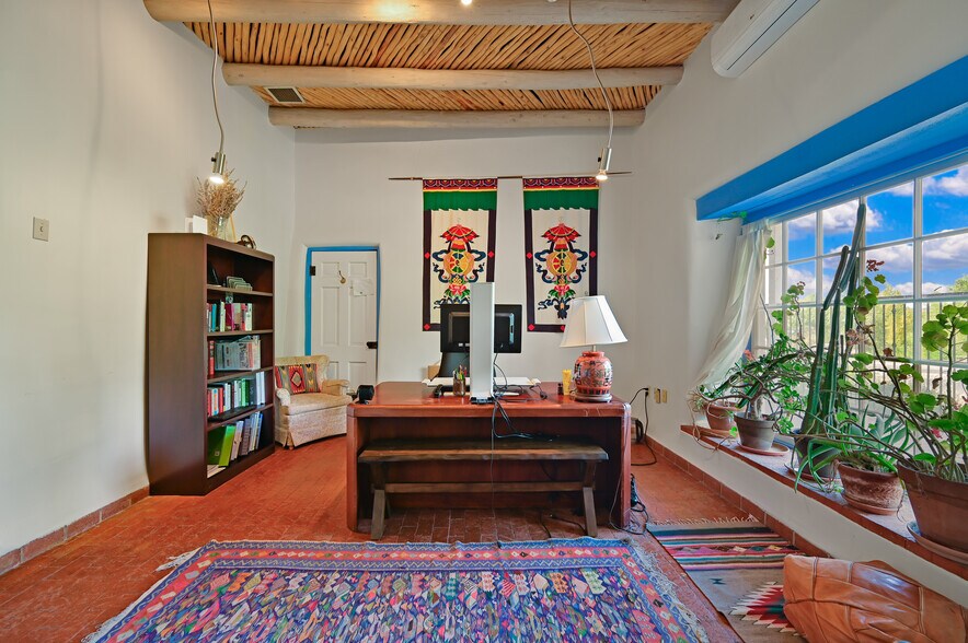 More Photos Of 200 W De Vargas St, Santa Fe Office For Sale