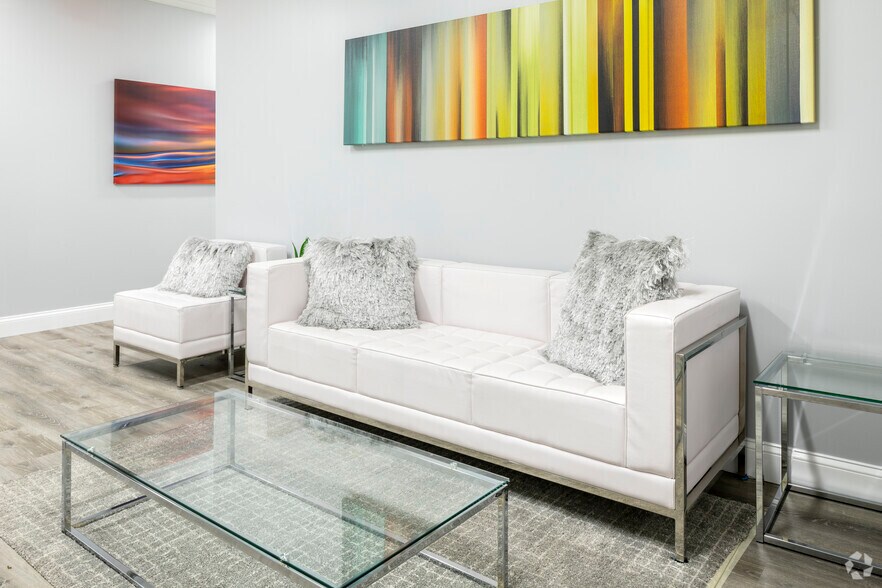 More Photos Of 13000 Harbor Center Dr, Woodbridge Office For Lease