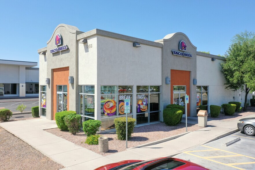 More Photos Of 1262-1342 S Country Club Dr, Mesa General Retail For Lease