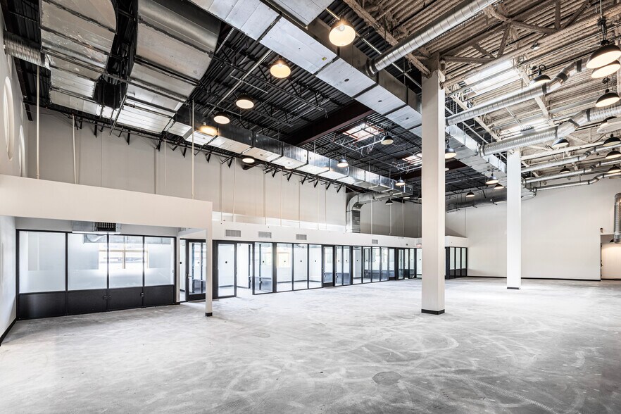 More Photos Of 7401 Lone Star Dr, Plano Unknown For Lease