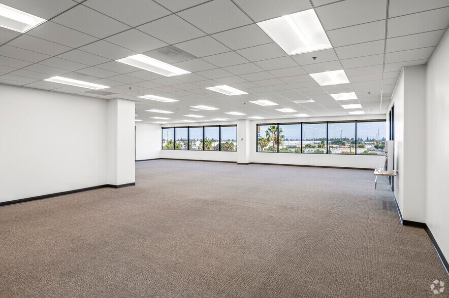 Photo of 4th Floor Ste 425