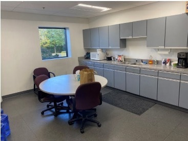 More Photos Of 2193 Executive Hills Blvd, Auburn Hills Warehouse For Sale