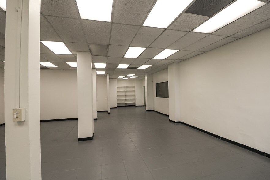 More Photos Of 160-166 W Pico Blvd, Los Angeles Apartments For Sale