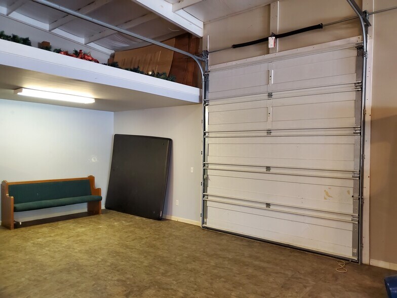 More Photos Of , Hamilton General Retail For Sale