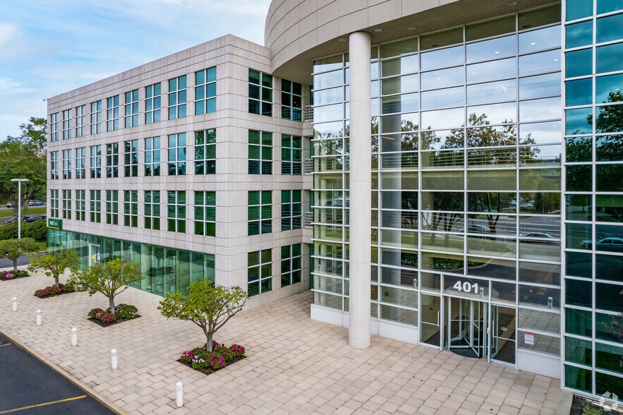 Primary Photo Of 401 Broadhollow Rd, Melville Office For Lease