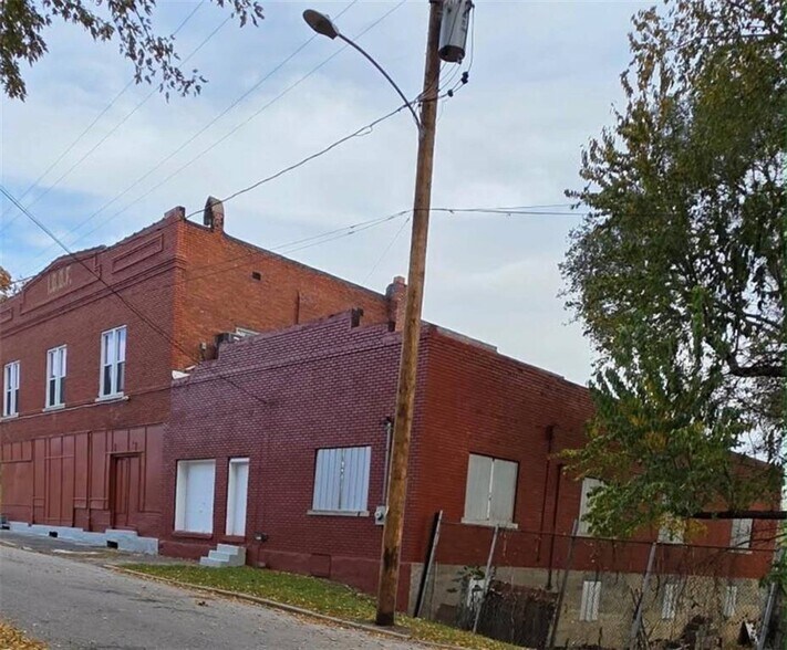 More Photos Of 1621 N 25th St, Kansas City Light Manufacturing For Sale