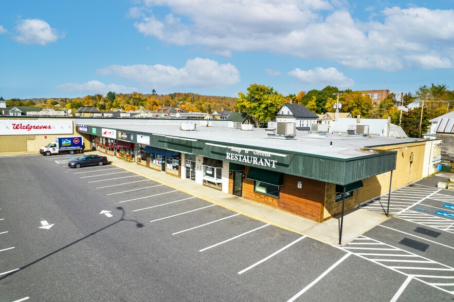 More Photos Of 355 N Main St, Barre City General Retail For Lease