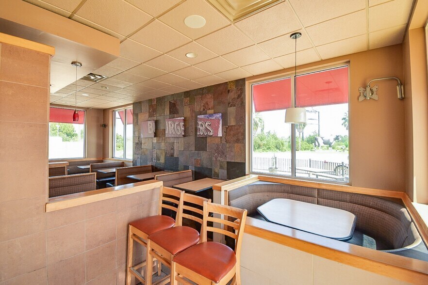 More Photos Of 2005 North St, Ashburn Truck Stop For Sale