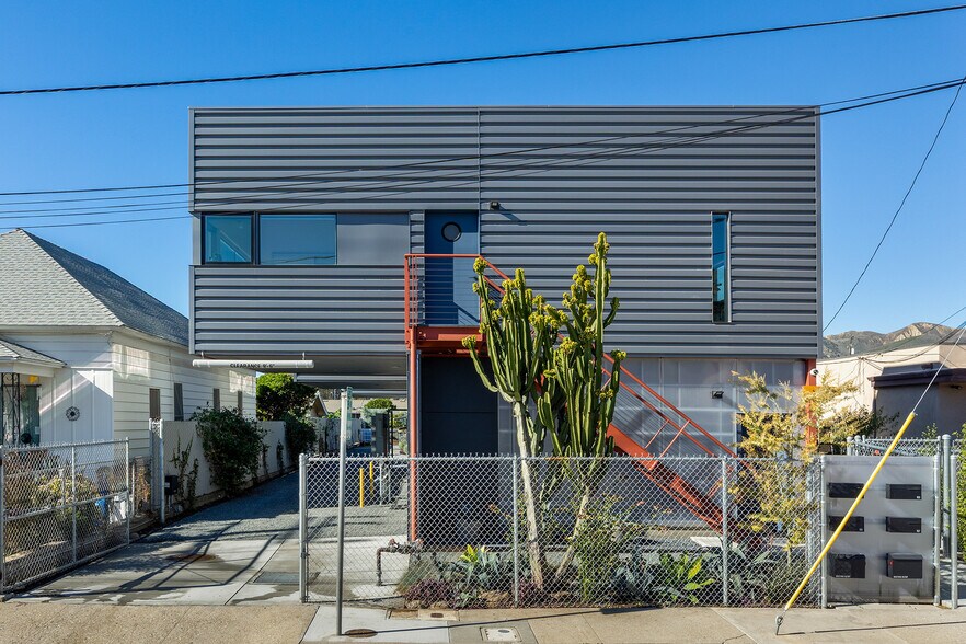 More Photos Of 161 N Garden St, Ventura Apartments For Sale