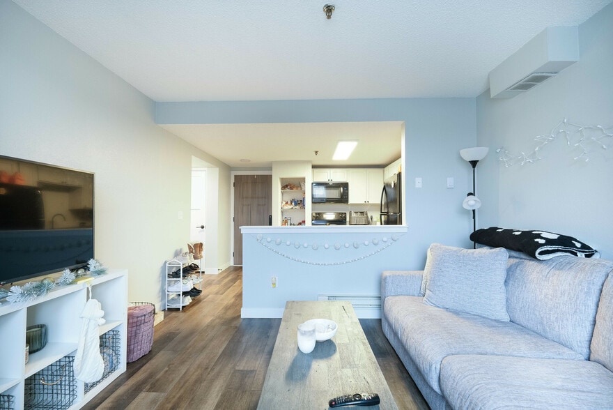 More Photos Of 500 S 2nd St, Mankato Apartments For Sale