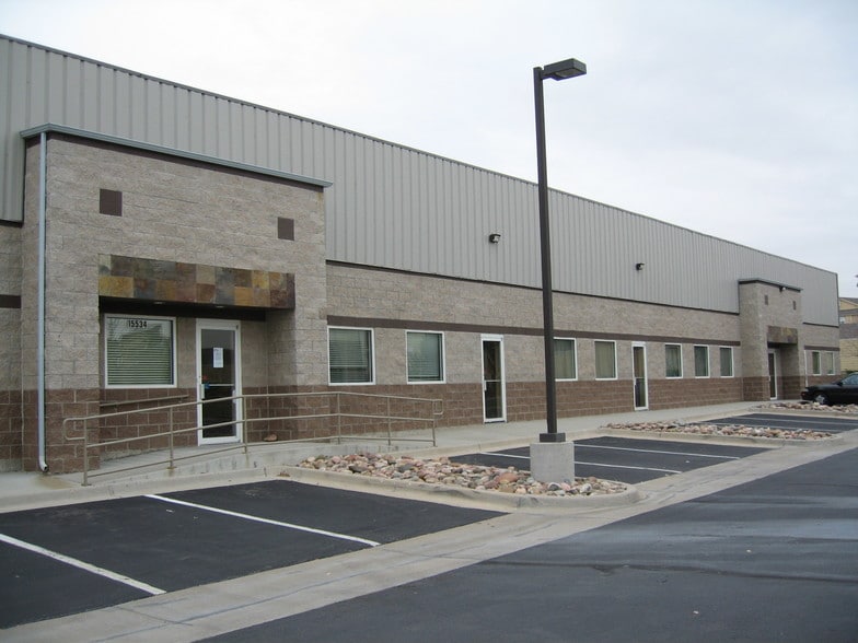 More Photos Of 15534 E Hinsdale Cir, Centennial Light Distribution For Lease