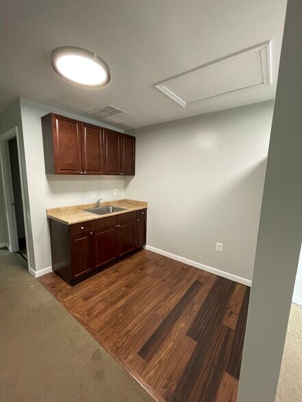 More Photos Of 1203 West St, Annapolis Office For Lease