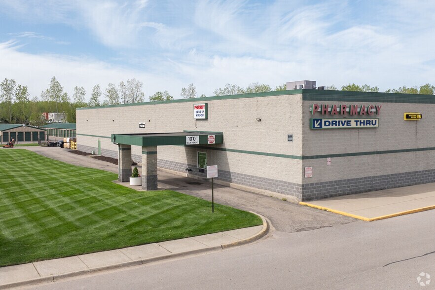 More Photos Of 300-358 Reno Dr, Wayland General Retail For Lease
