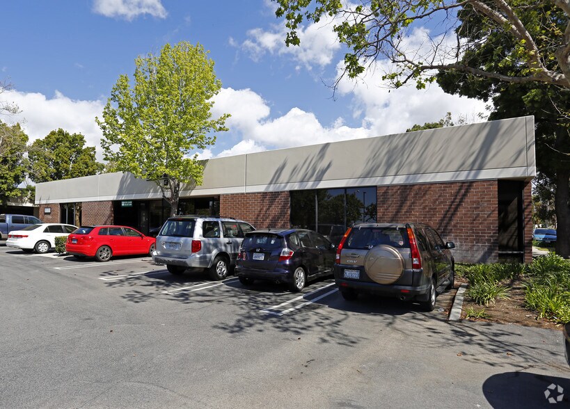 Primary Photo Of 17972 Sky Park Cir, Irvine Light Manufacturing For Lease