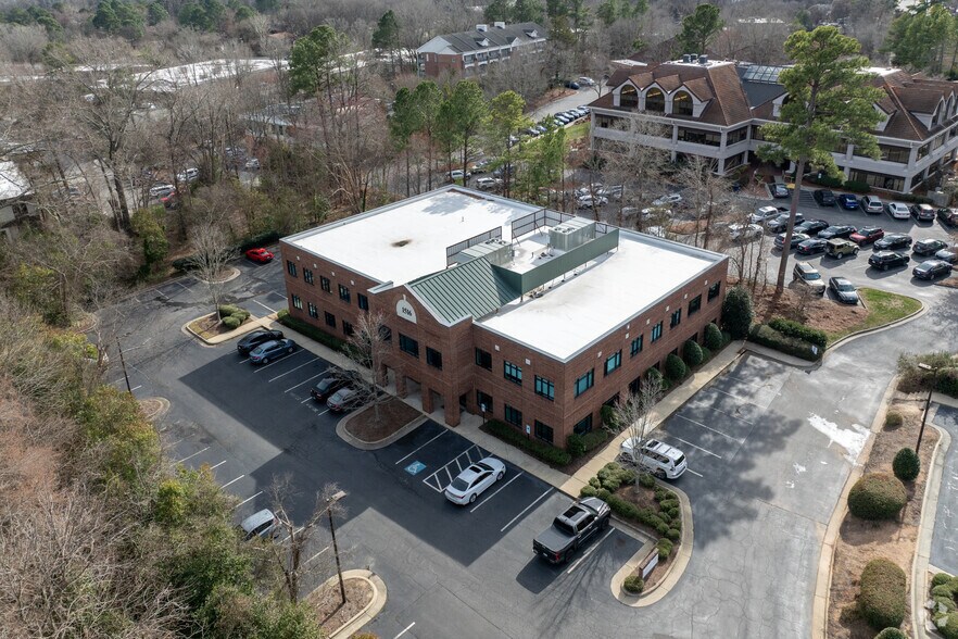 More Photos Of 1512 E Franklin St, Chapel Hill Unknown For Lease