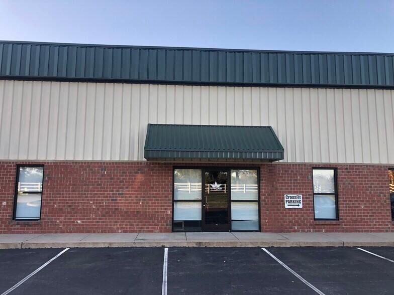 Primary Photo Of 8670-8678 Orf Rd, Lake Saint Louis Warehouse For Lease