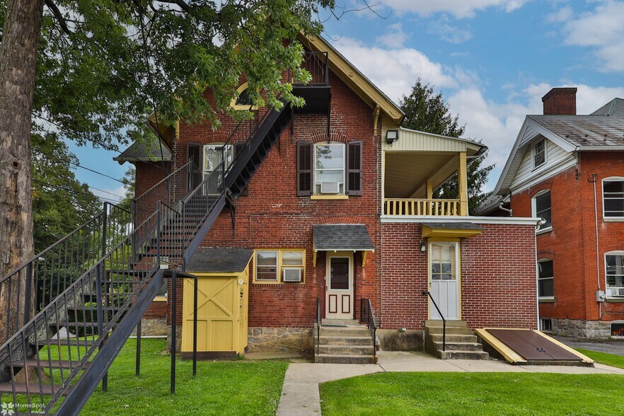 More Photos Of 1333 W Hamilton St, Allentown Office For Sale