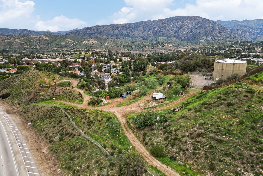 More Photos Of 10200 Willow Springs Lane, Sunland Land For Sale