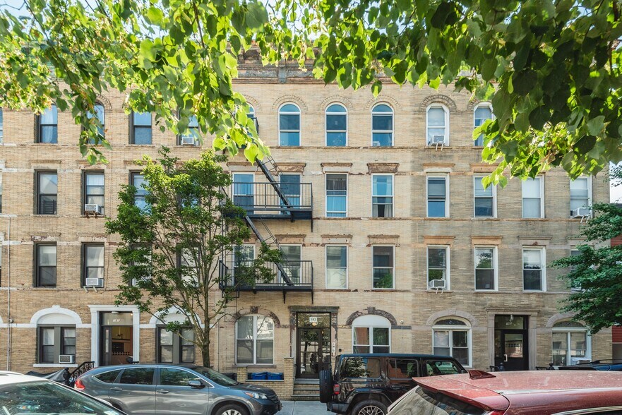 Primary Photo Of 183 Guernsey St, Brooklyn Multifamily For Sale