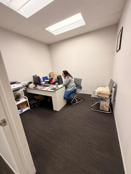 More Photos Of 7351 Wiles Rd, Coral Springs Office For Lease