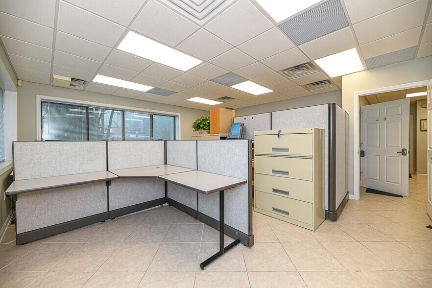 More Photos Of 106 Tyngsboro Rd, North Chelmsford Fast Food For Sale