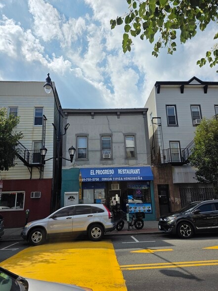 Primary Photo Of 1309 Summit Ave, Union City Storefront Retail Residential For Sale