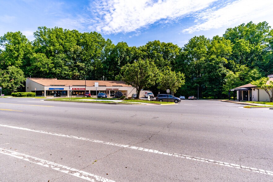 More Photos Of 2235 Soapstone Dr, Reston Freestanding For Lease