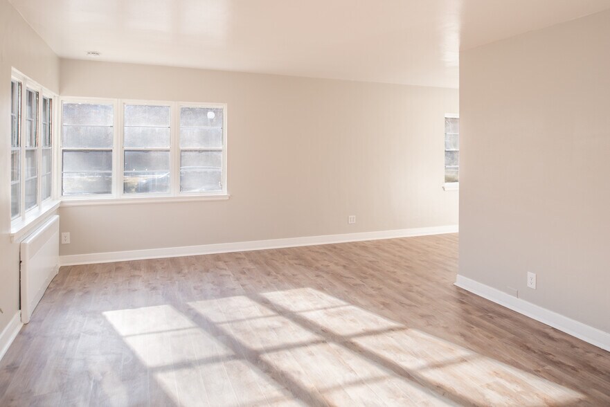 More Photos Of 1045 Riverside Dr, Reno Apartments For Sale