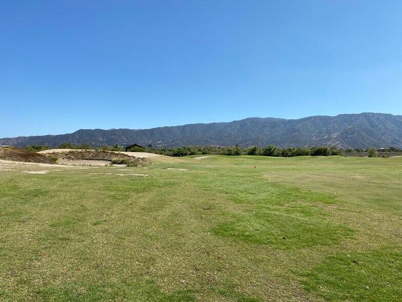 More Photos Of 29381 Village Pky, Lake Elsinore Golf Course Driving Range For Sale