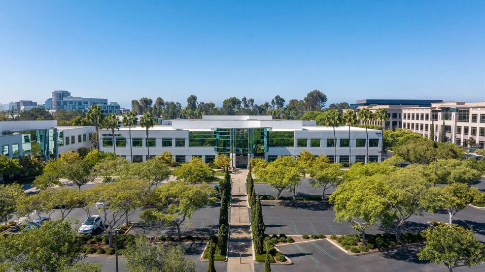 More Photos Of 4790 Eastgate Mall, San Diego Unknown For Lease