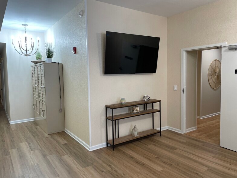 More Photos Of 910 S 8th St, Fernandina Beach Loft Creative Space For Lease