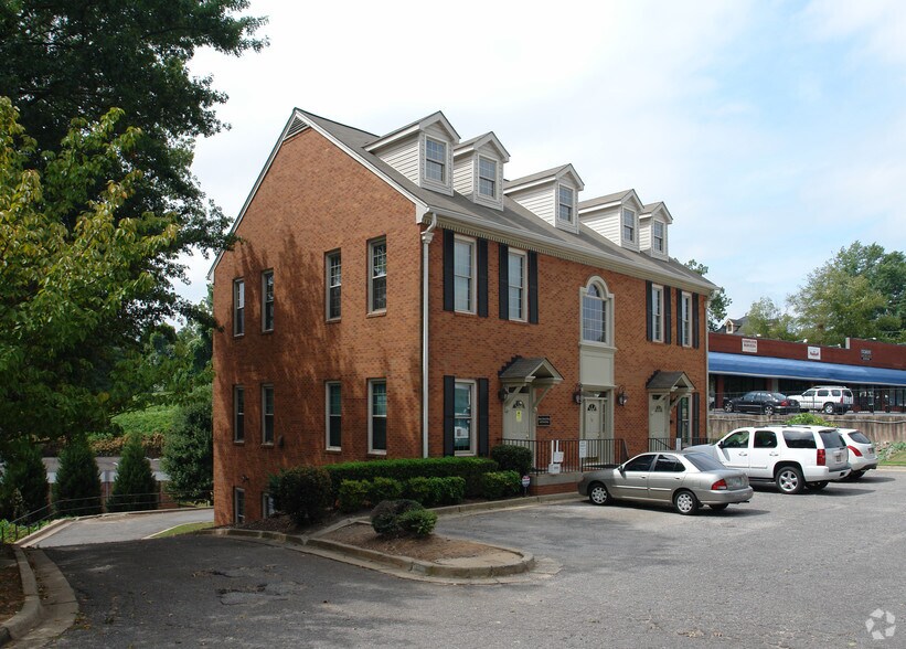 More Photos Of 280 S Atlanta St, Roswell Medical For Lease
