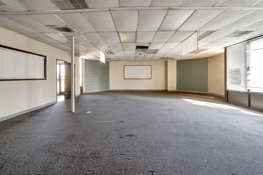 More Photos Of 934 Missouri St, Fairfield Medical For Sale