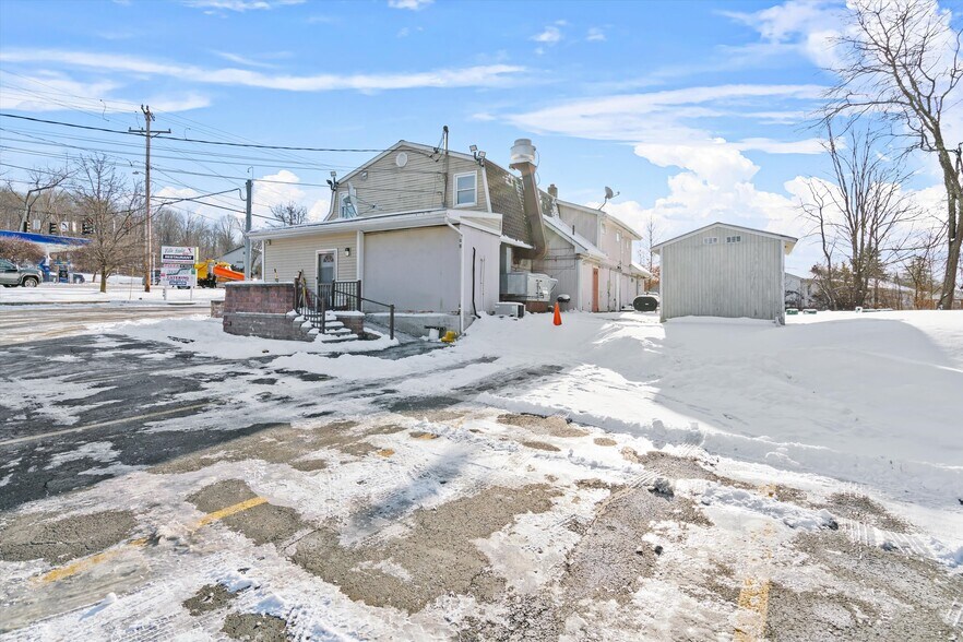 More Photos Of 1663 NY-300 Rt, Newburgh Land For Lease