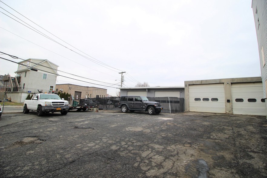 5155 Purdy Ave, Port Chester, NY 10573 Industrial For Lease