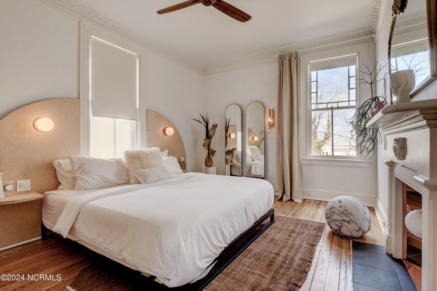 More Photos Of 118 S 4th St, Wilmington Hospitality For Sale