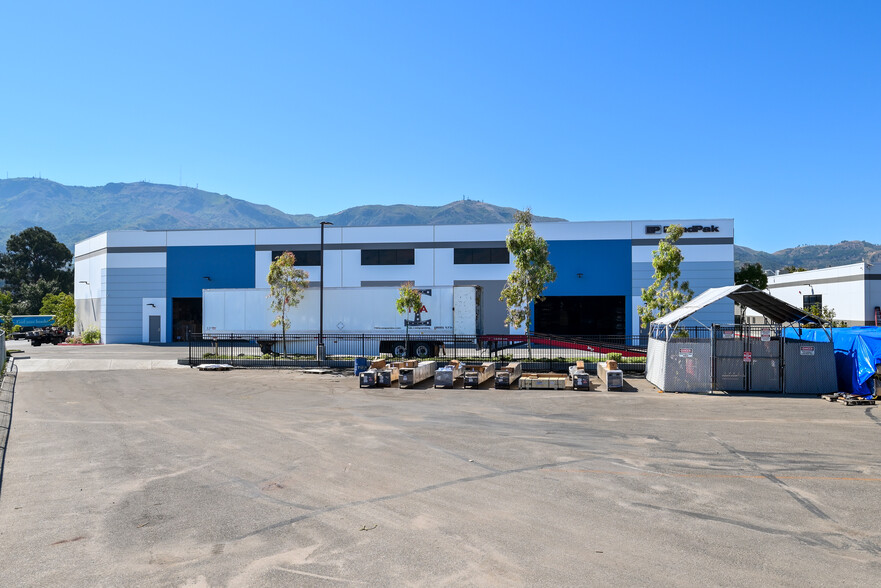 More Photos Of 1755 E Lemonwood Dr, Santa Paula Distribution For Sale