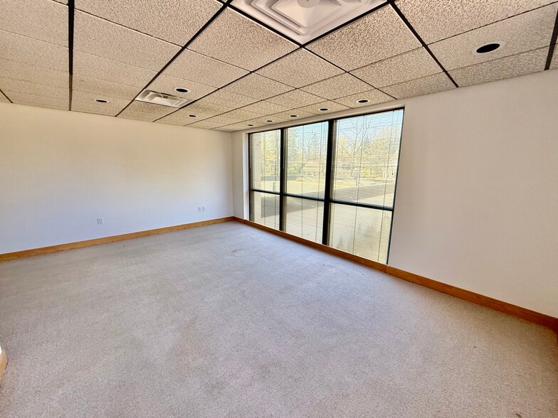 More Photos Of 73 Main St S, Woodbury Storefront Retail Office For Sale