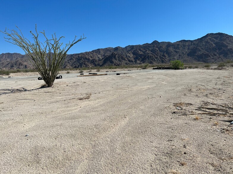 Interstate 10 Freeway, Desert Center, CA 92239 Land For Lease