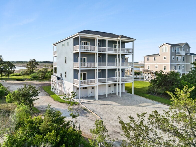 More Photos Of 2075-2085 New River Inlet Rd, North Topsail Beach Specialty For Sale